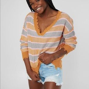women’s Buckle crop fringed sweater